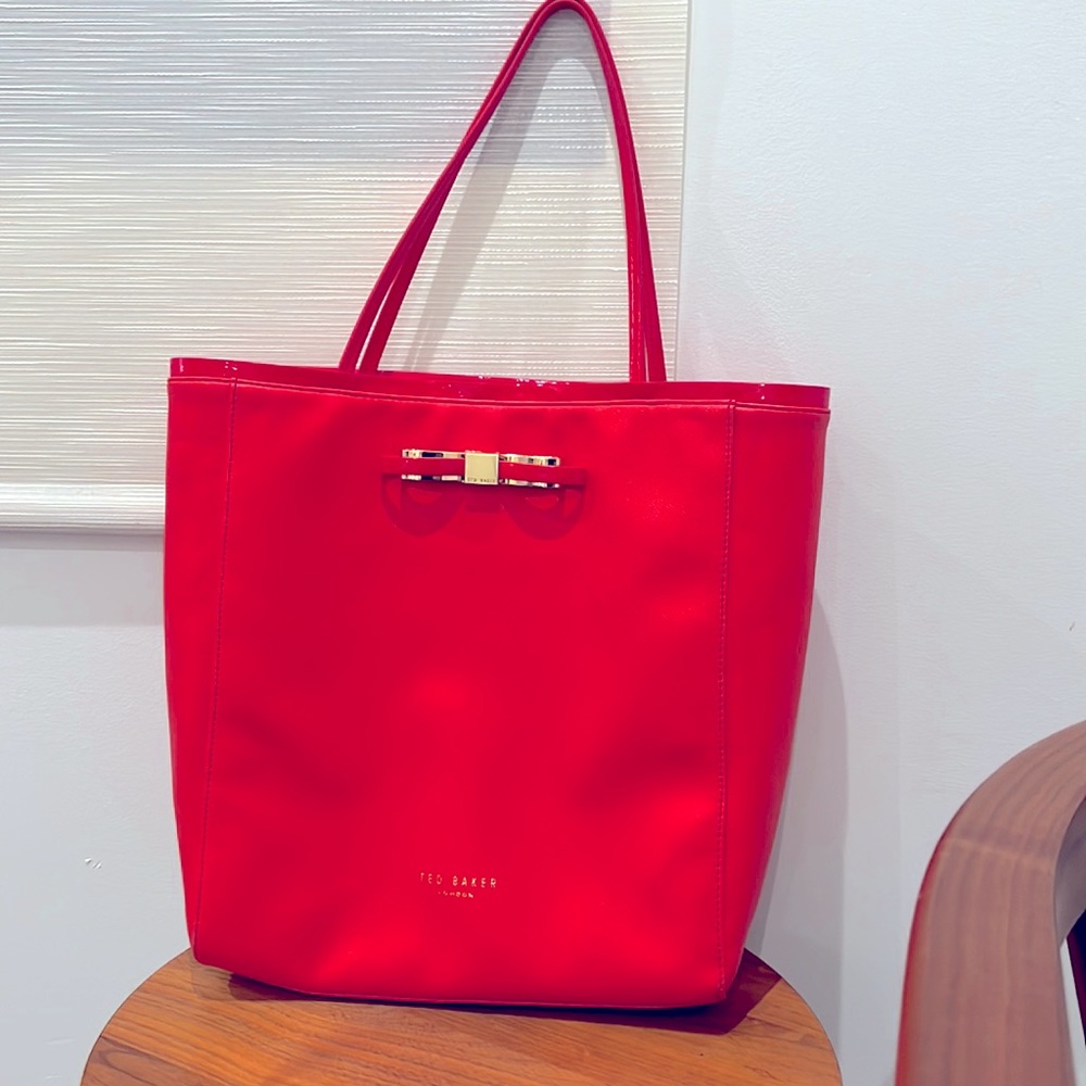 Large bright red-pink Ted Baker leather tote with bow great condition